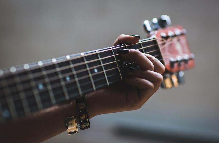 Acoustic Guitar Setup
