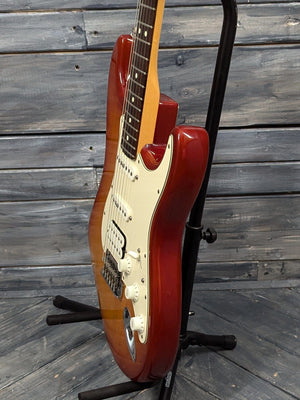 Fender Electric Guitar Used Fender 2007 American Standard Stratocaster Electric Guitar with Hard Case