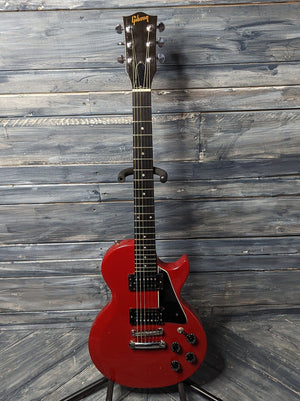 Used Gibson Invader full view of the guitar