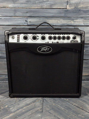 Used Peavey Vypyr VIP 2 front of the amp