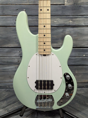 Sterling by Music Man StingRay Ray4 close up of the body