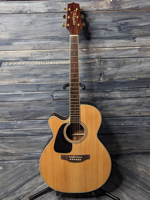 Takamine Left Handed GN51CE full view of the guitar