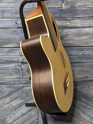 Warwick RockBass Left Handed treble side view of the body
