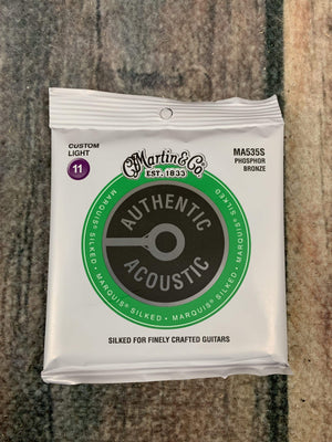 Martin MA535S Authentic Acoustic Marquis® Silked Phosphor Bronze Acoustic Guitar Strings front of packaging