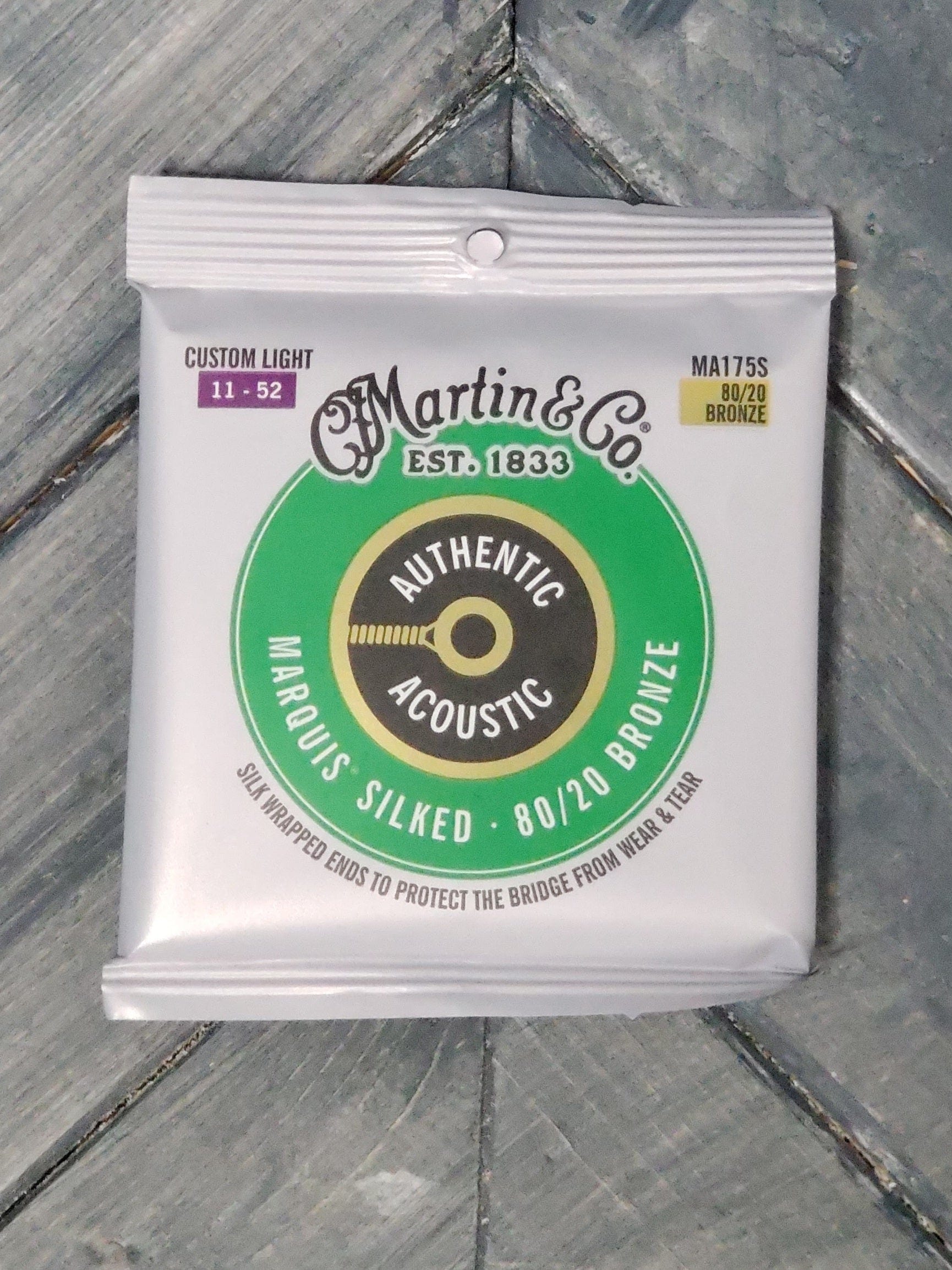 Martin MA175S Authentic Acoustic Marquis Silked 80/20 Bronze Guitar Strings front of packaging