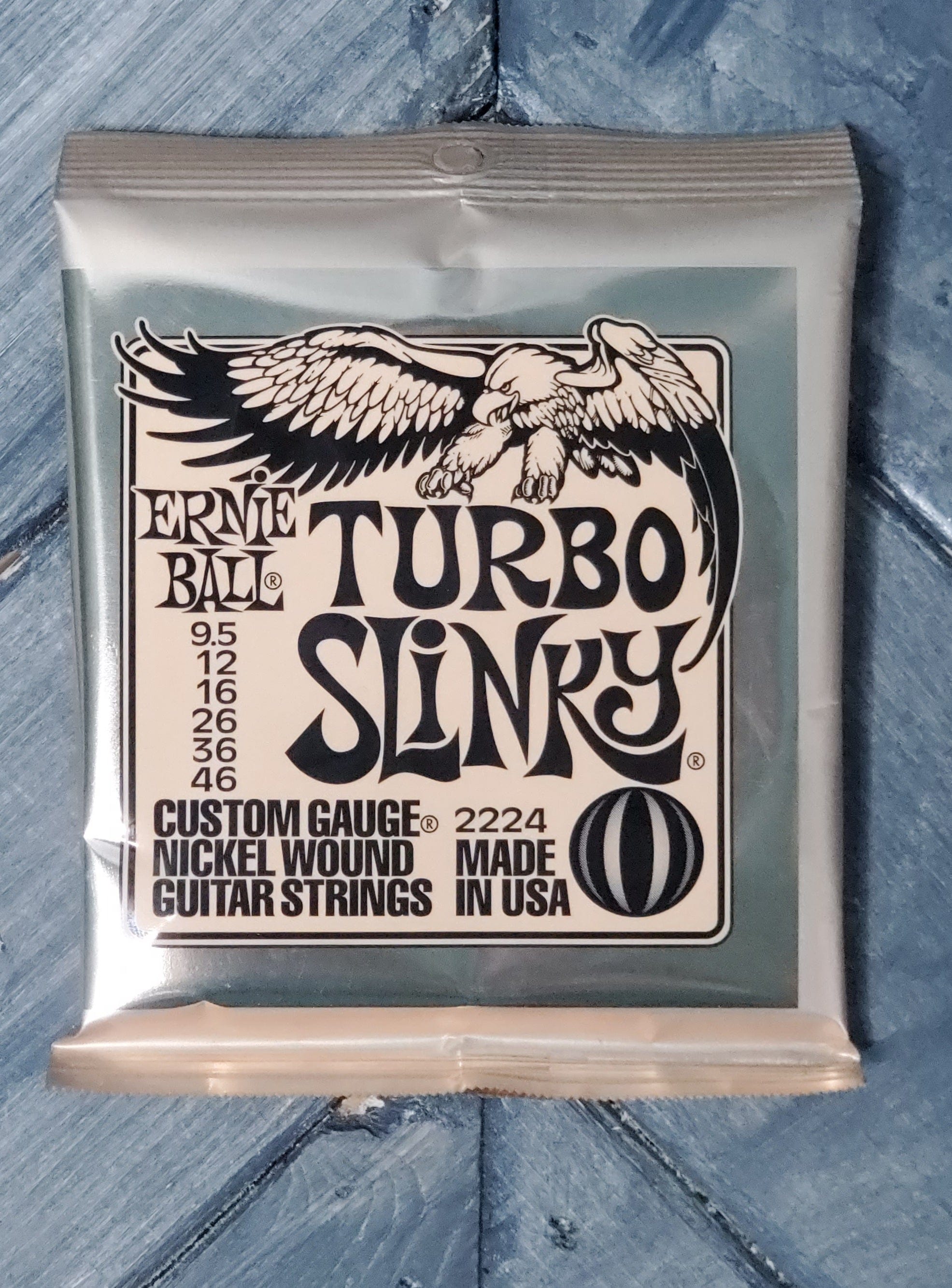 Ernie Ball Turbo Slinky front of the packaging