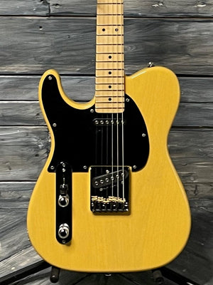 G&L Guitars Electric Guitar G&L Left Handed Fullerton Deluxe ASAT Electric guitar - Buttersctoch Blonde