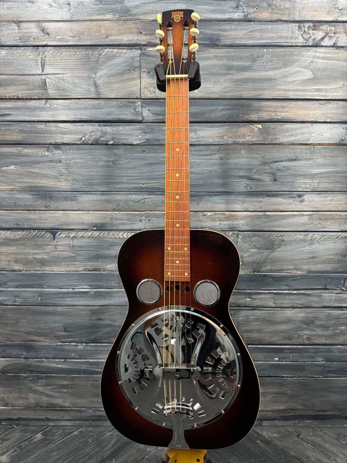 1981 Dobro D60