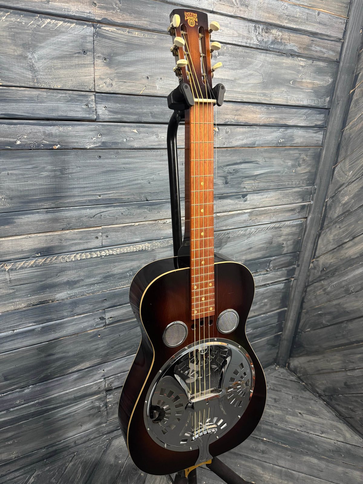 1981 Dobro D60