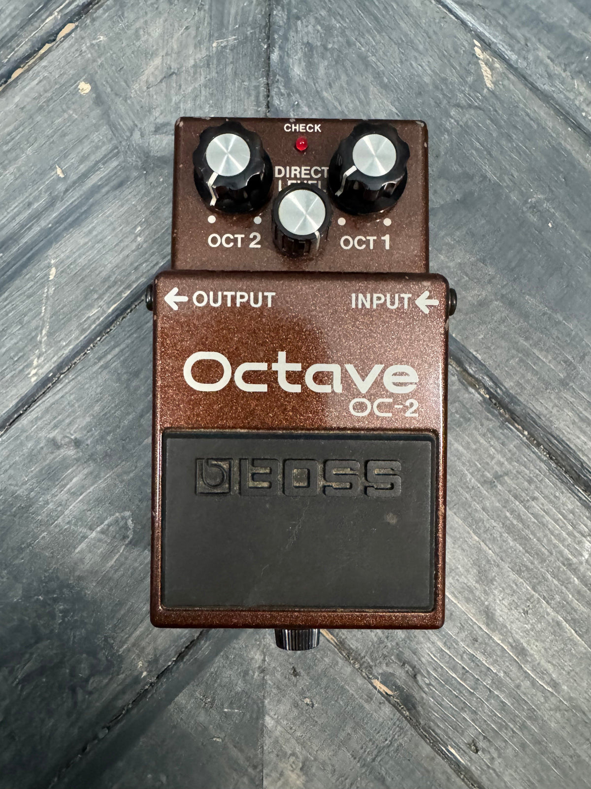 Photo of the front of the pedal