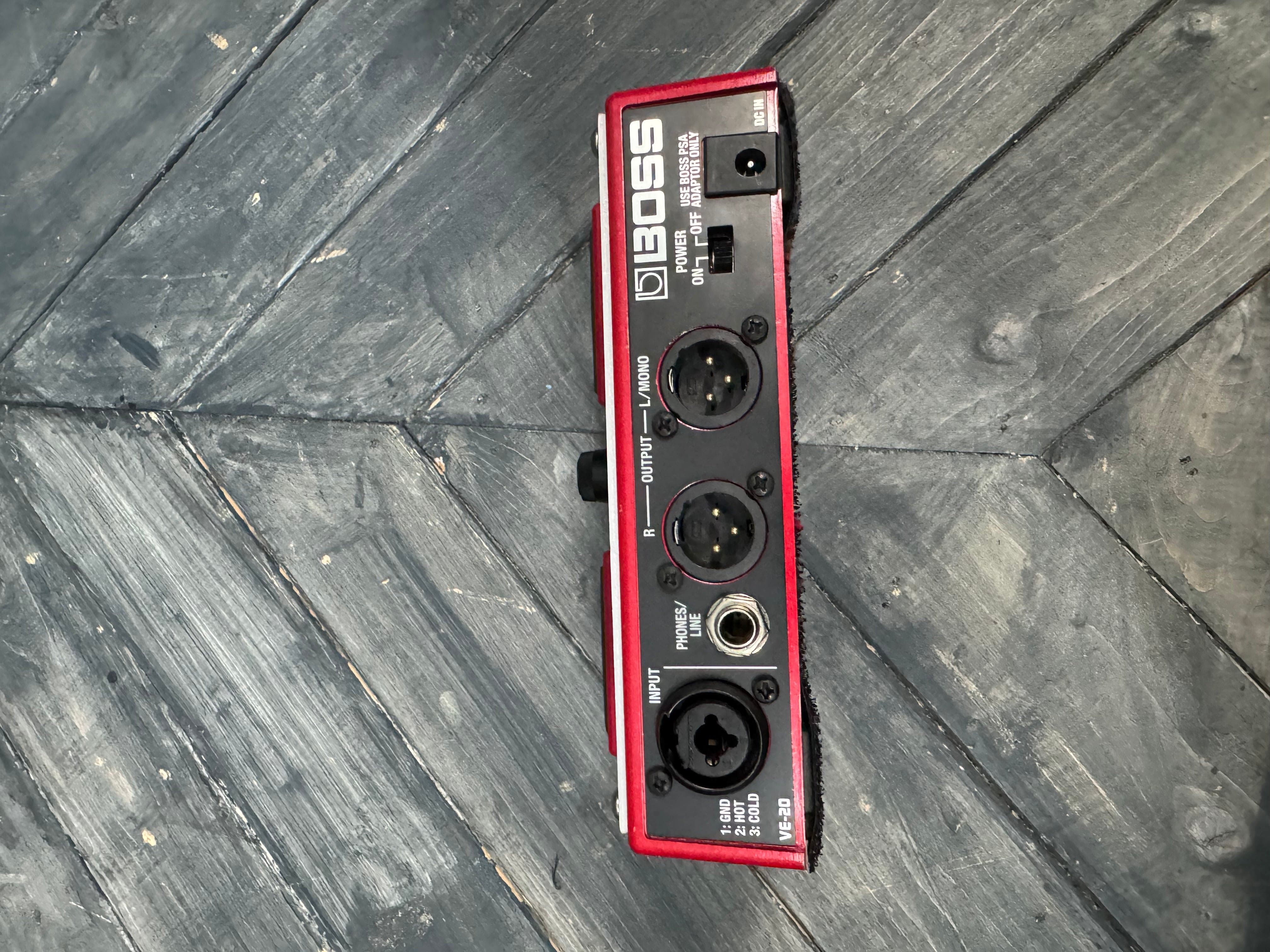 boss ve-20 vocal performer pedal Boss VE-20 Vocal Performer Vocal Effect Pedal