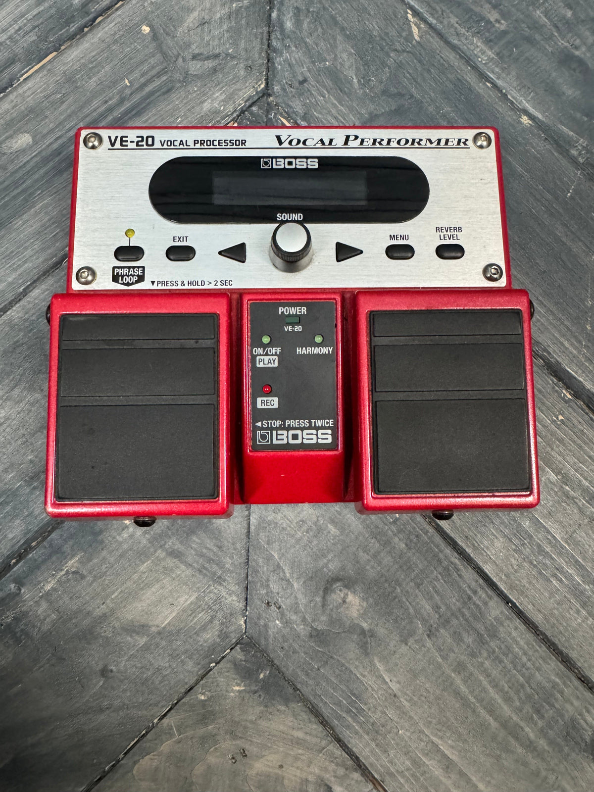 Photo of the front of the Pedal.