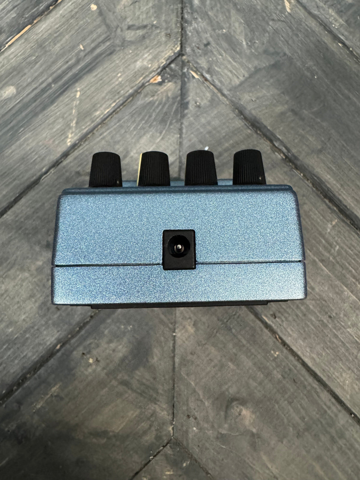 Photo of the top of the pedal.