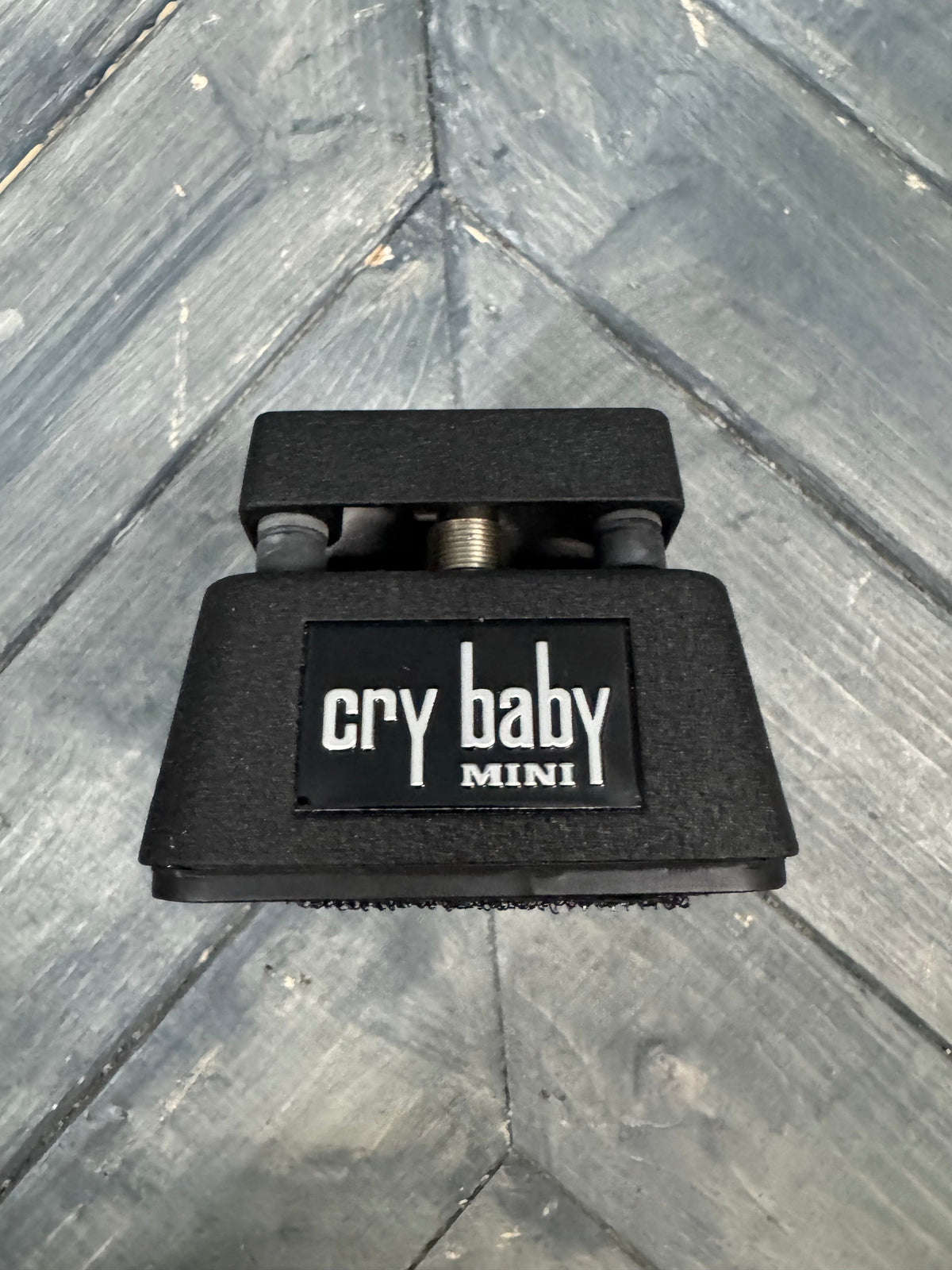 Photo of the front of the pedal.