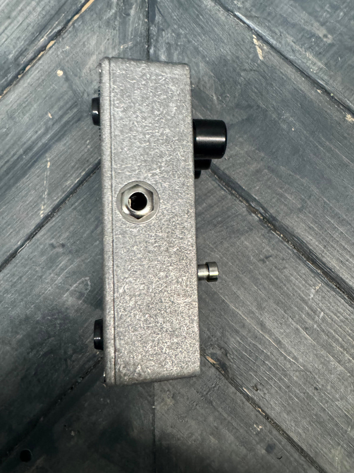 Photo of the front of the pedal.