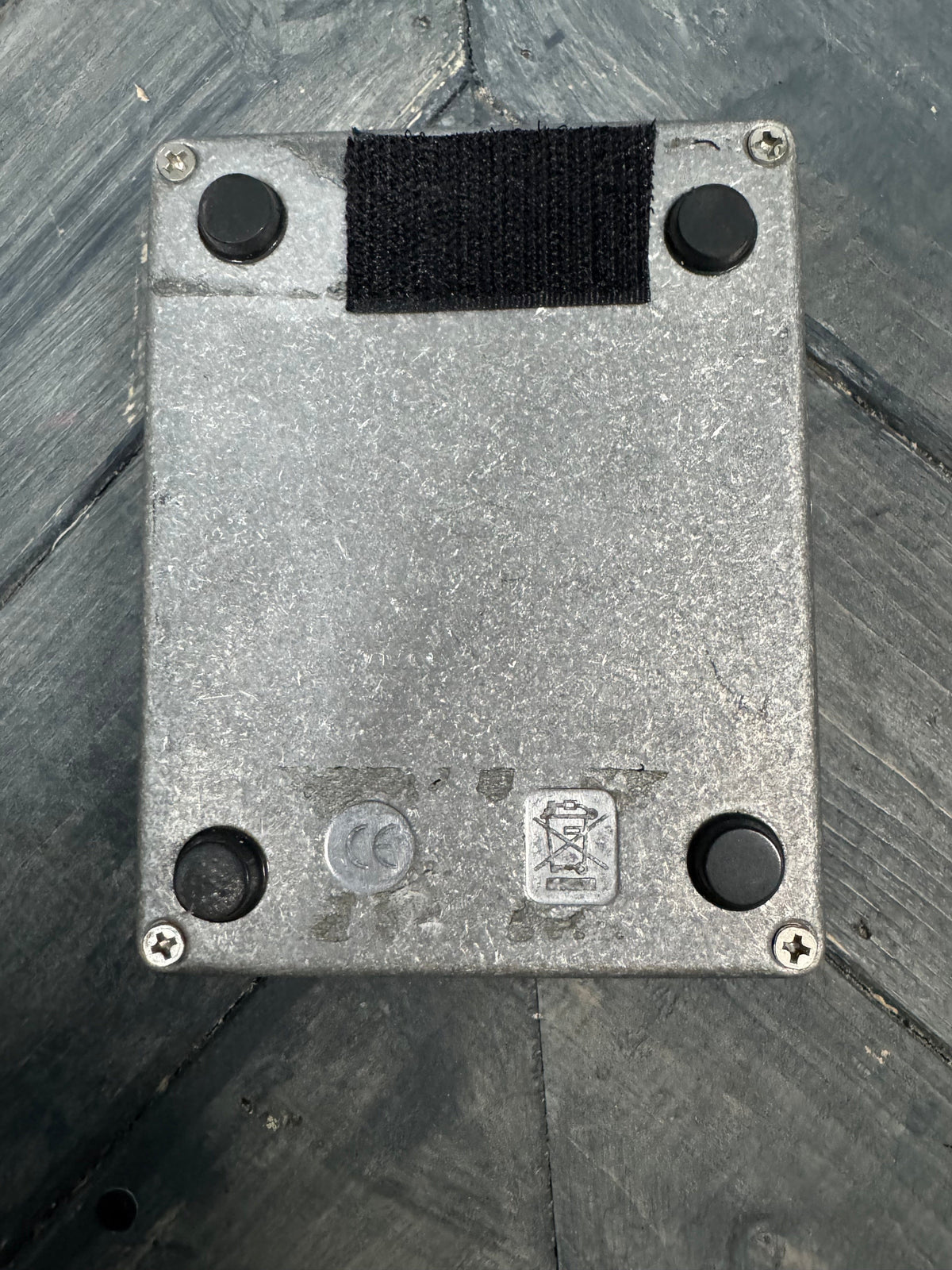 Photo of the bottom of the pedal.