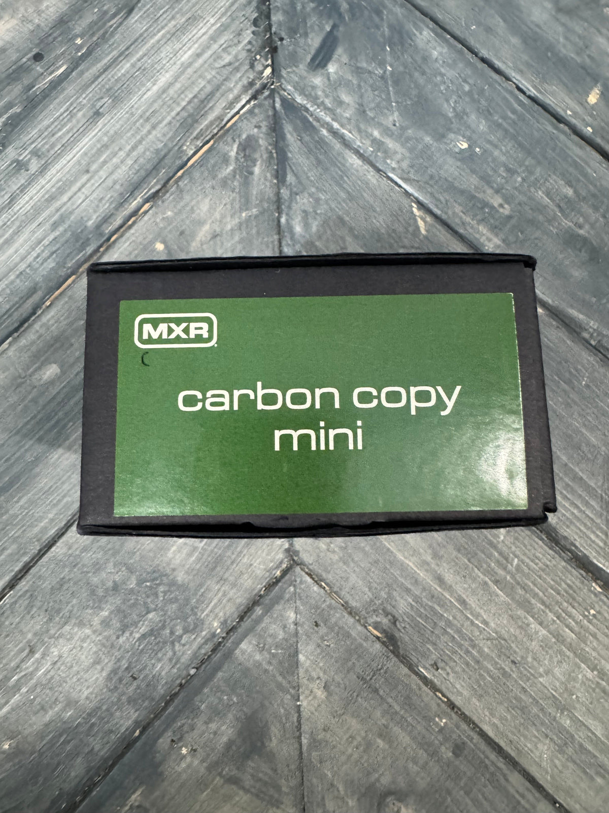 Photo of the box of the pedal.