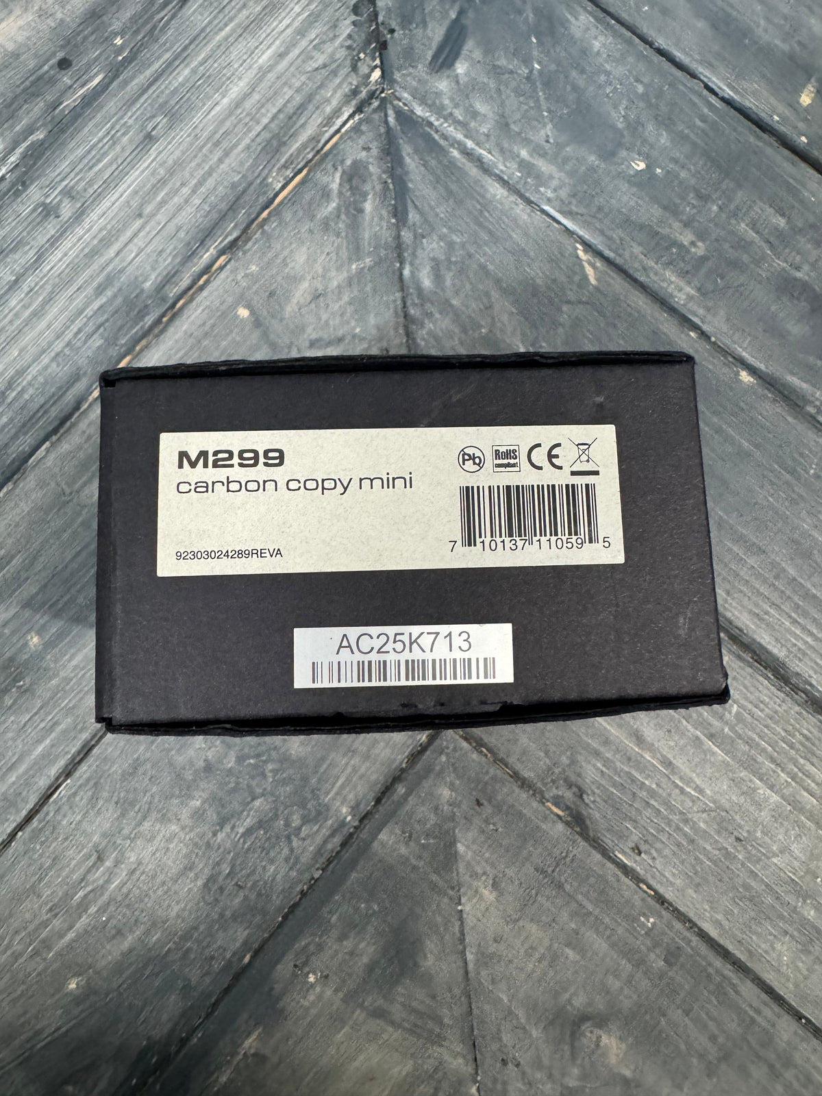 Photo of the box of the pedal.