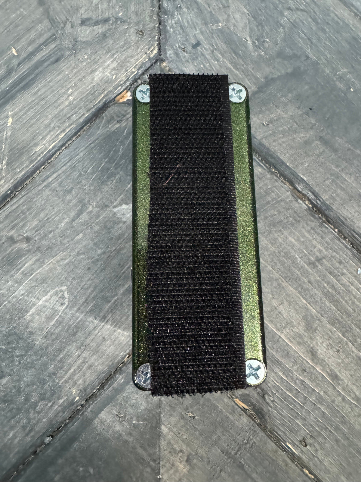 Photo of the bottom of the pedal.