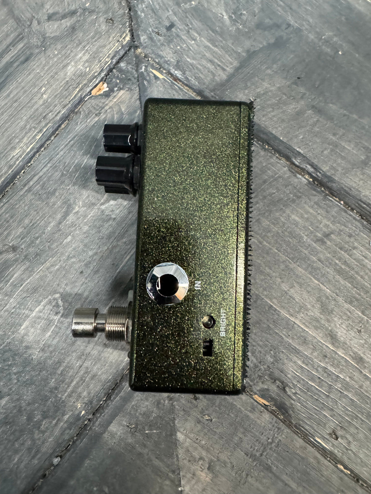 Photo of the side of the pedal.