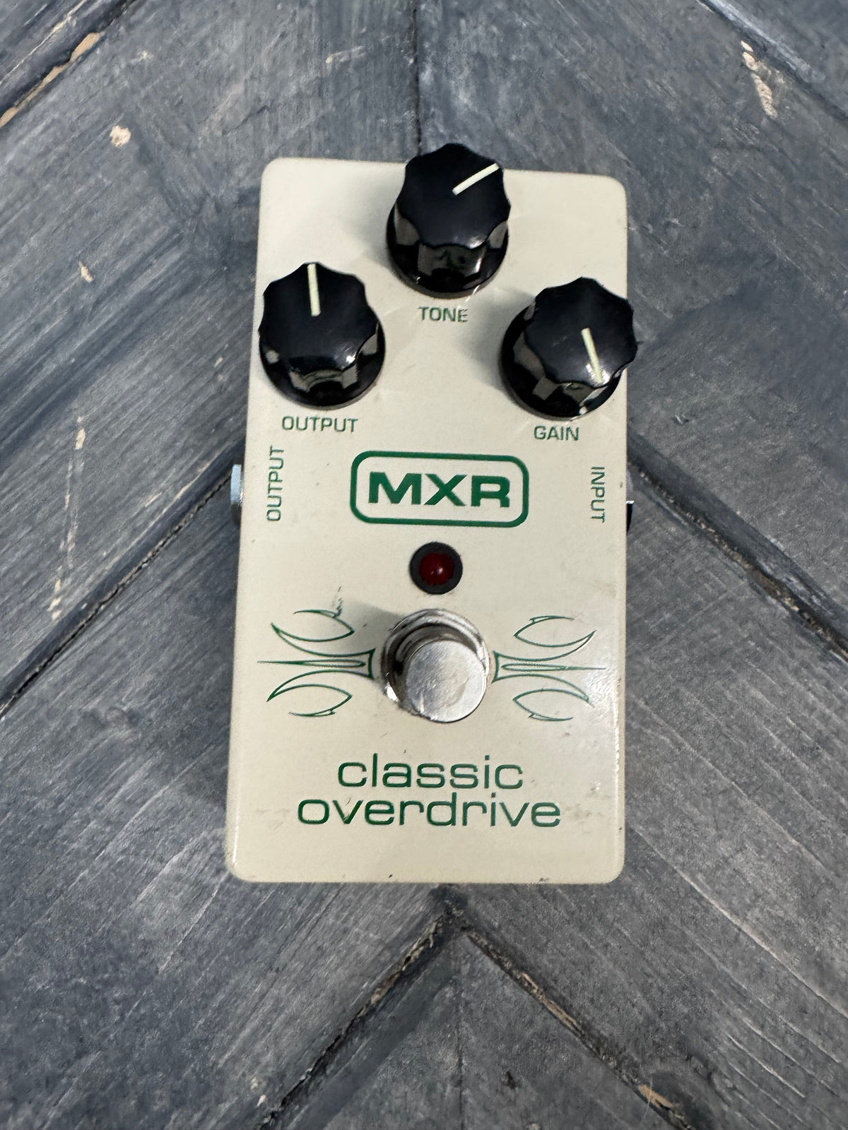 Front Photo of a pedal 