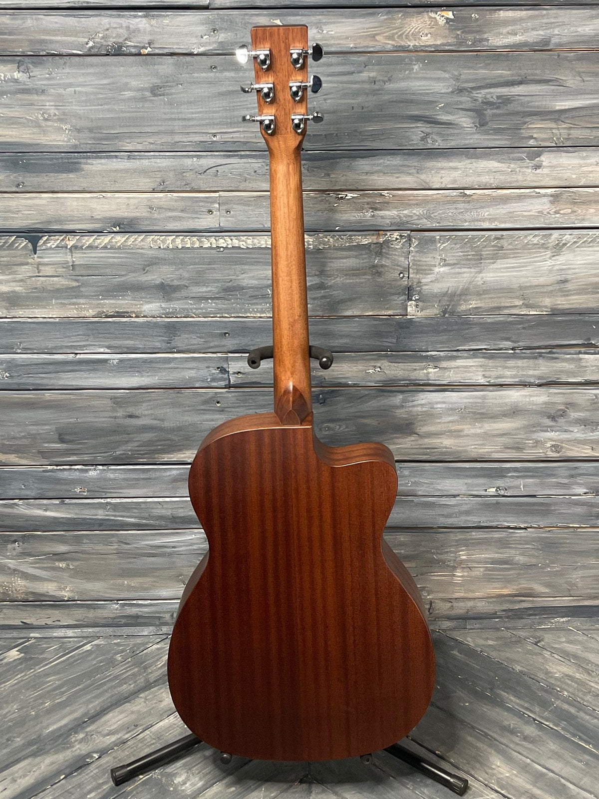 AMI-Guitars Acoustic Electric Guitar AMI-Guitars Left Handed 000MC-15EL 15 Series Acoustic Electric Guitar