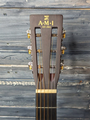 AMI-Guitars 000T-28S front of headstock