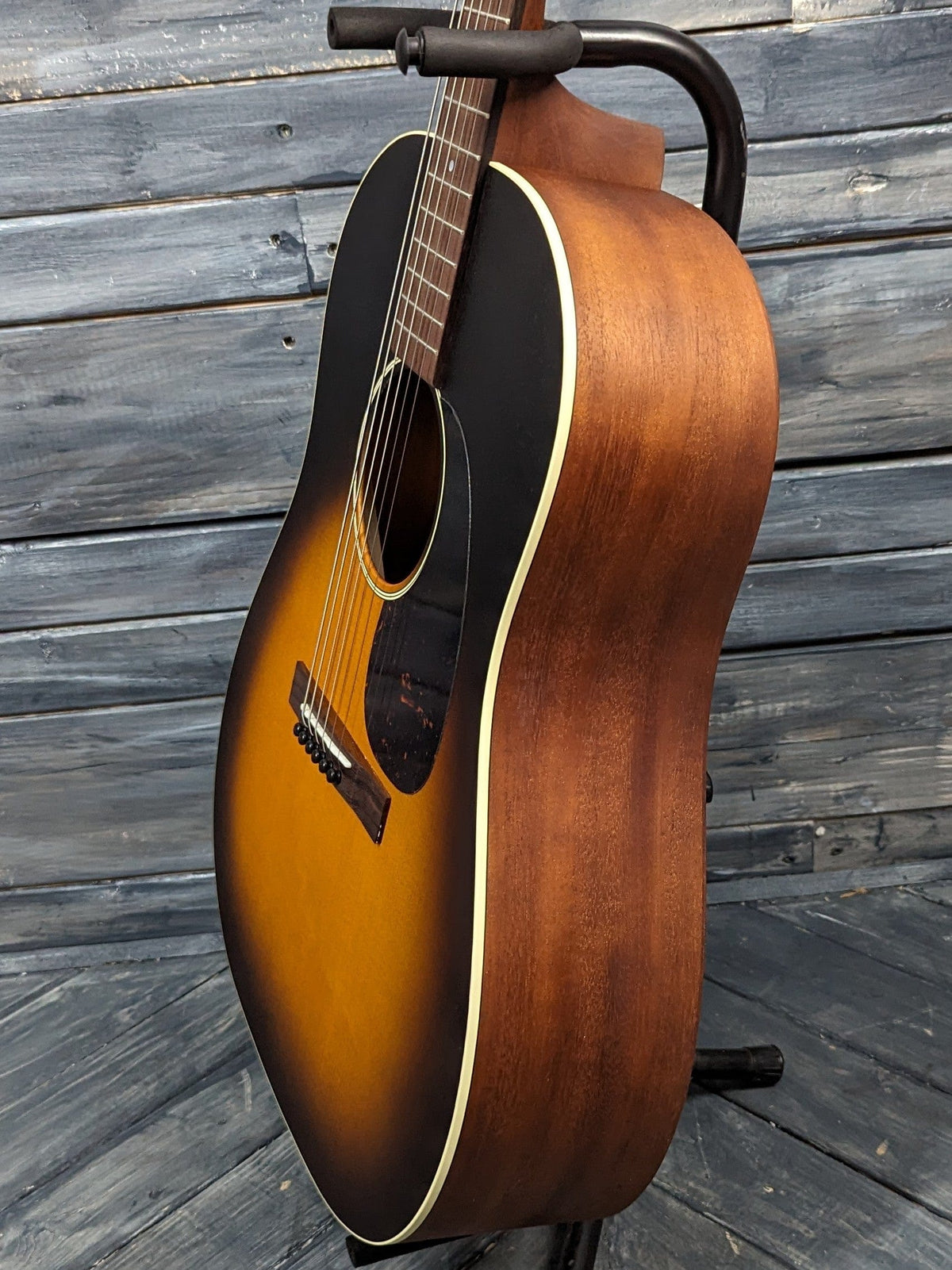 Martin DSS-17 treble side view of the body