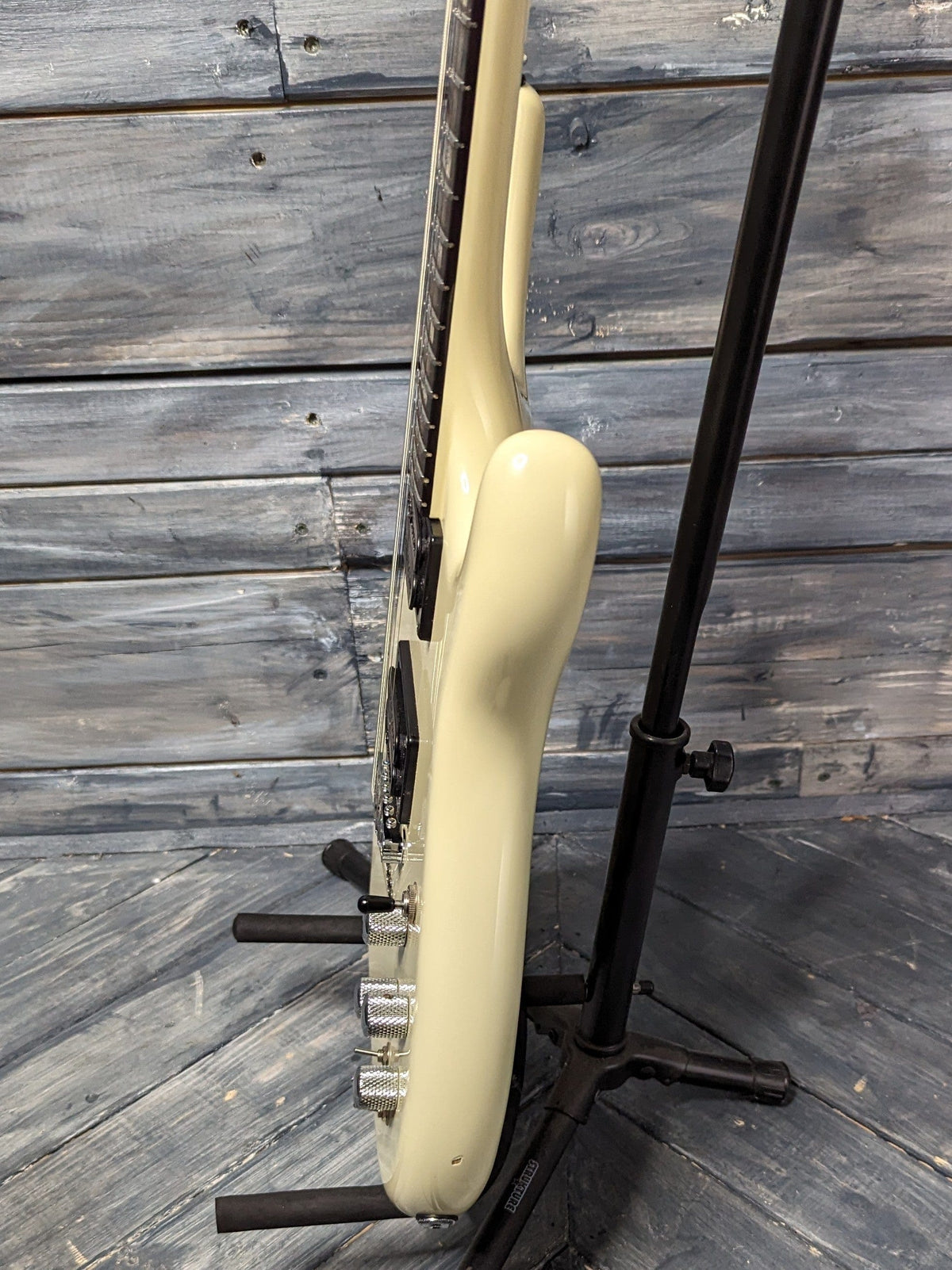 Used Carvin DC-400 close up treble side view of body