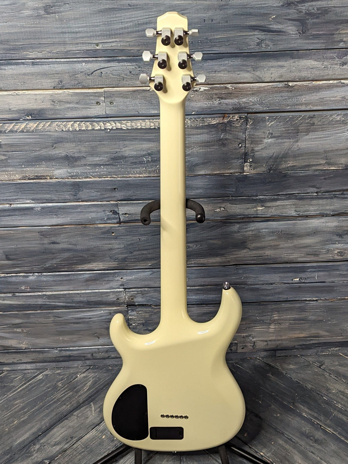 Used Carvin DC-400 full view of back