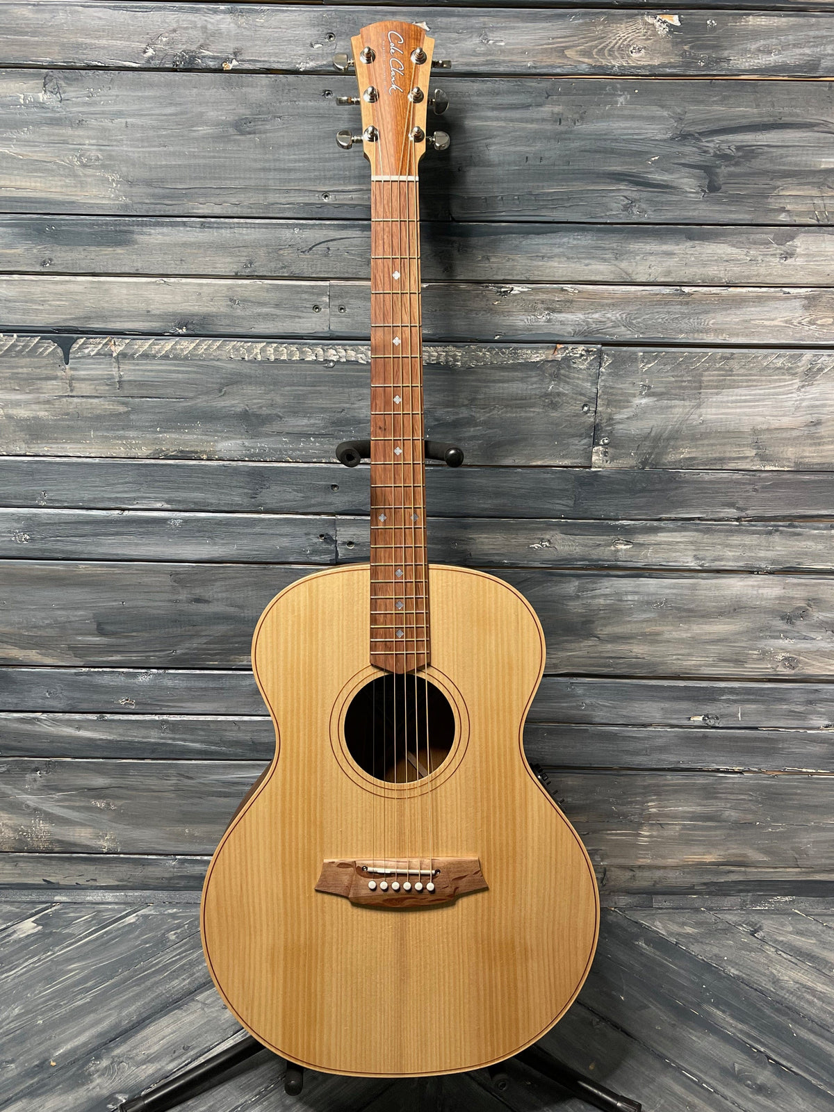 Cole Clark Left Handed ANGEL 2 full view of the guitar