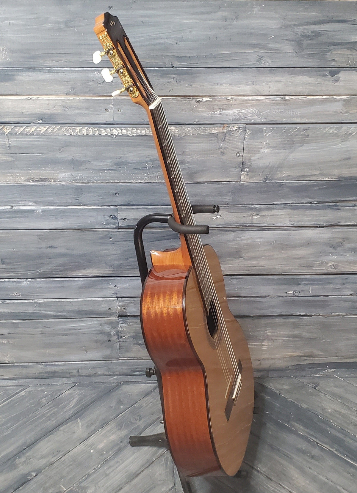 Cordoba Left Handed C5 full treble side view of the guitar