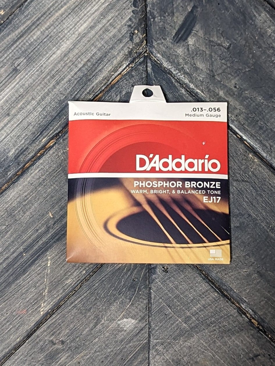 D'Addario EJ17 front of the packaging