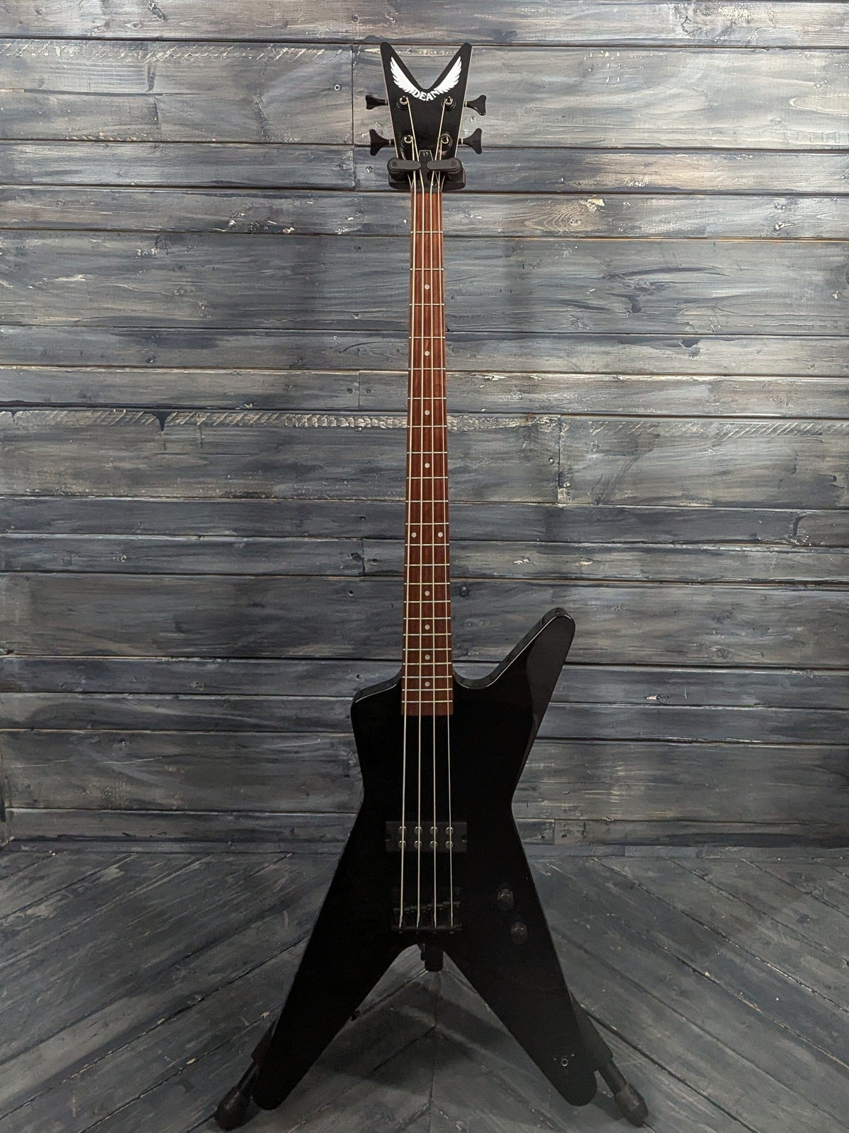 Used Dean ML Metalman full view of the bass guitar