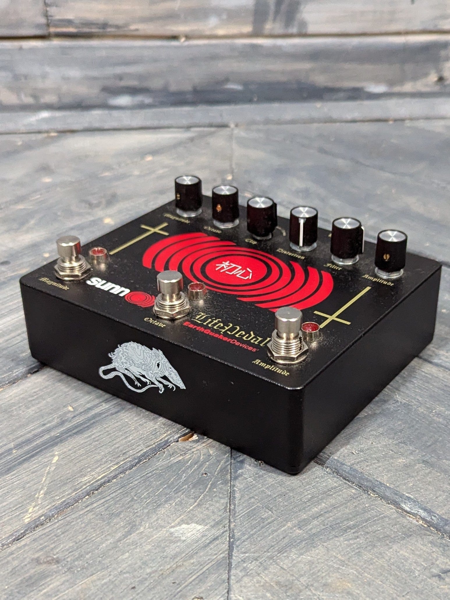 sunn pedal Used Earthquaker Devices Sunn O))) Life Pedal Octave Distortion and Bo