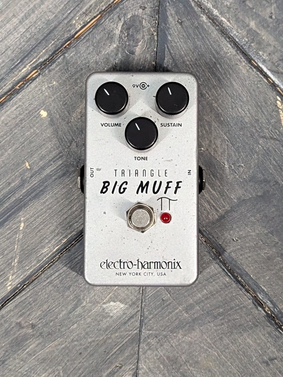 ビンテージ！electro-harmonix muff fuzzTriangle Amazon.com: Electro-Harmonix Triangle Big Muff Pi Fuzz Pedal
