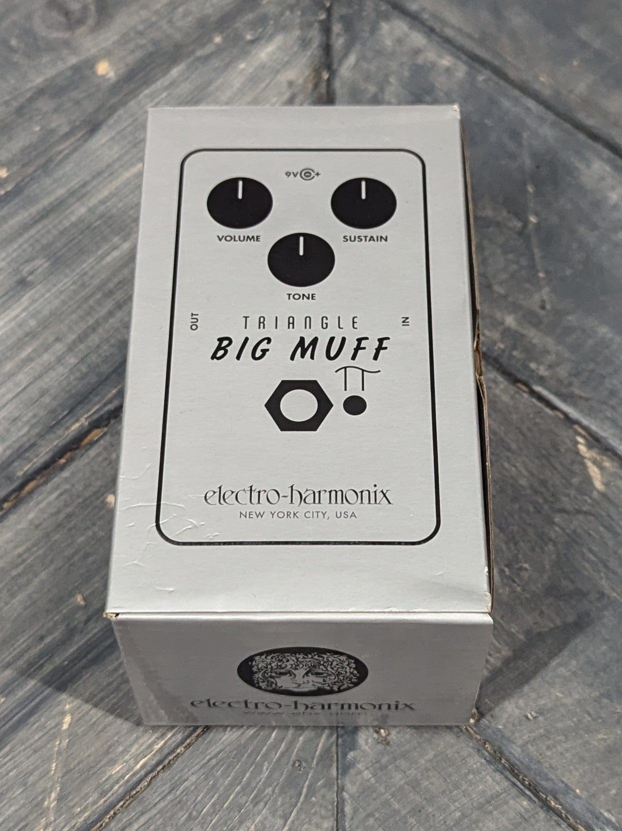 big muff pedal used Used Electro-Harmonix Triangle Big Muff Pi Fuzz Pedal with Box