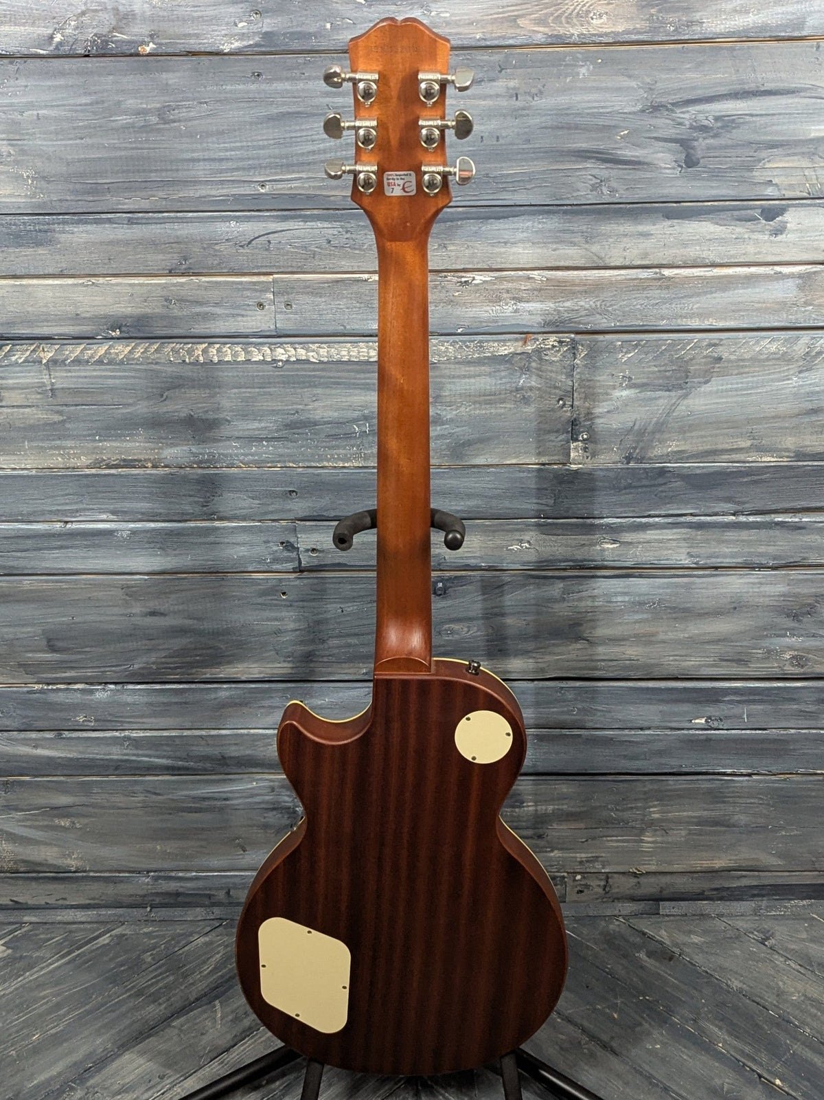 Used Epiphone Les Paul Classic ful view of the back of the guitar