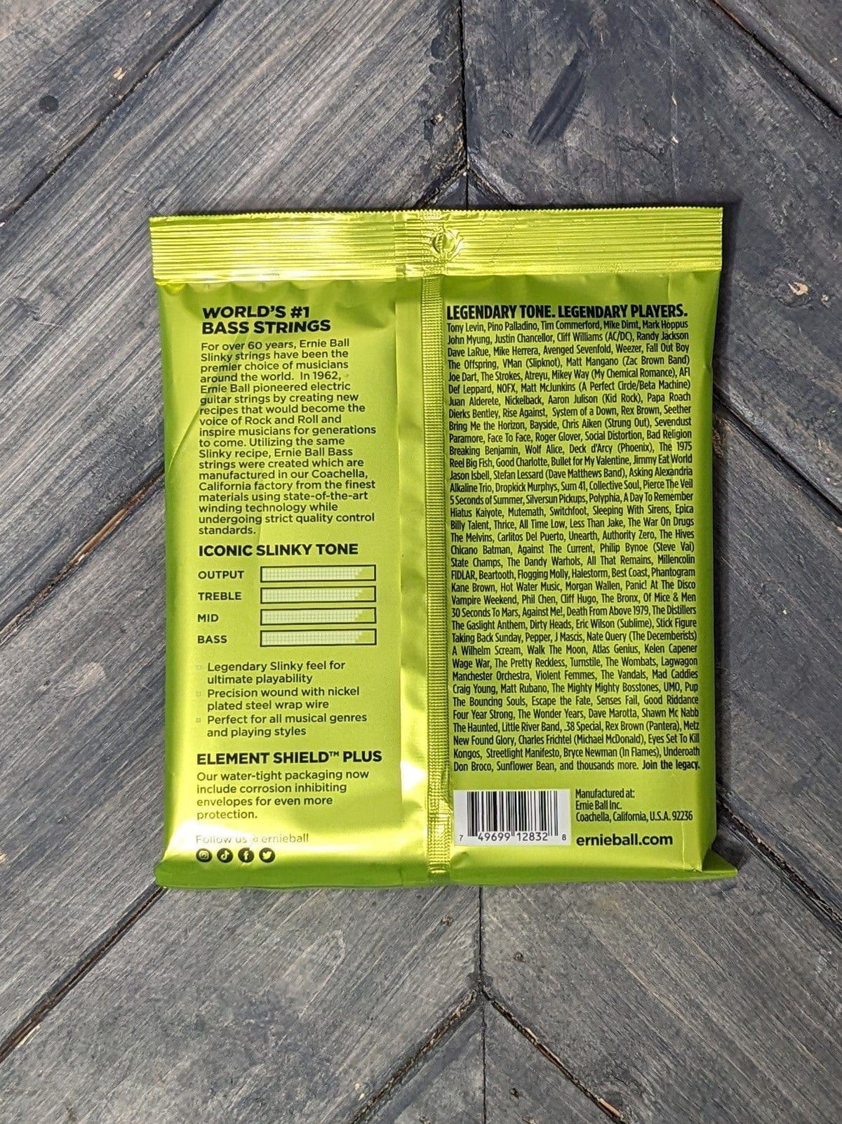 Ernie Ball Regular Slinky back of the packaging