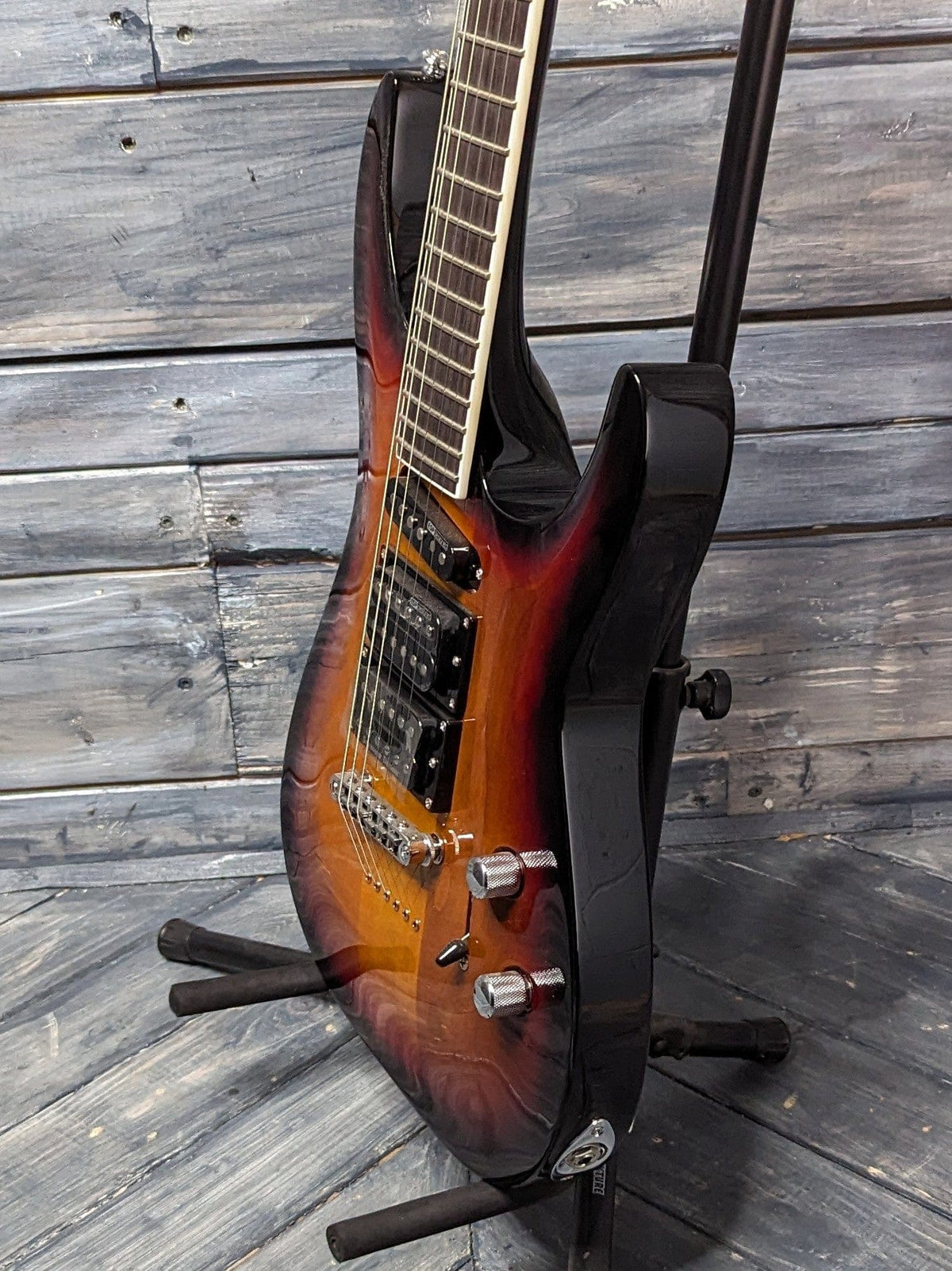 ESP/LTD SC- 20 treble side view of the body
