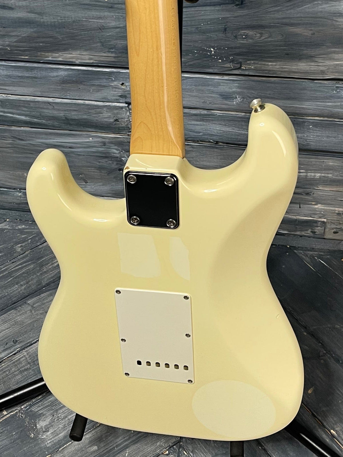 Fender Electric Guitar Used Fender 1984-87 MIJ ST-362 Stratocaster with Gig Bag - Olympic White