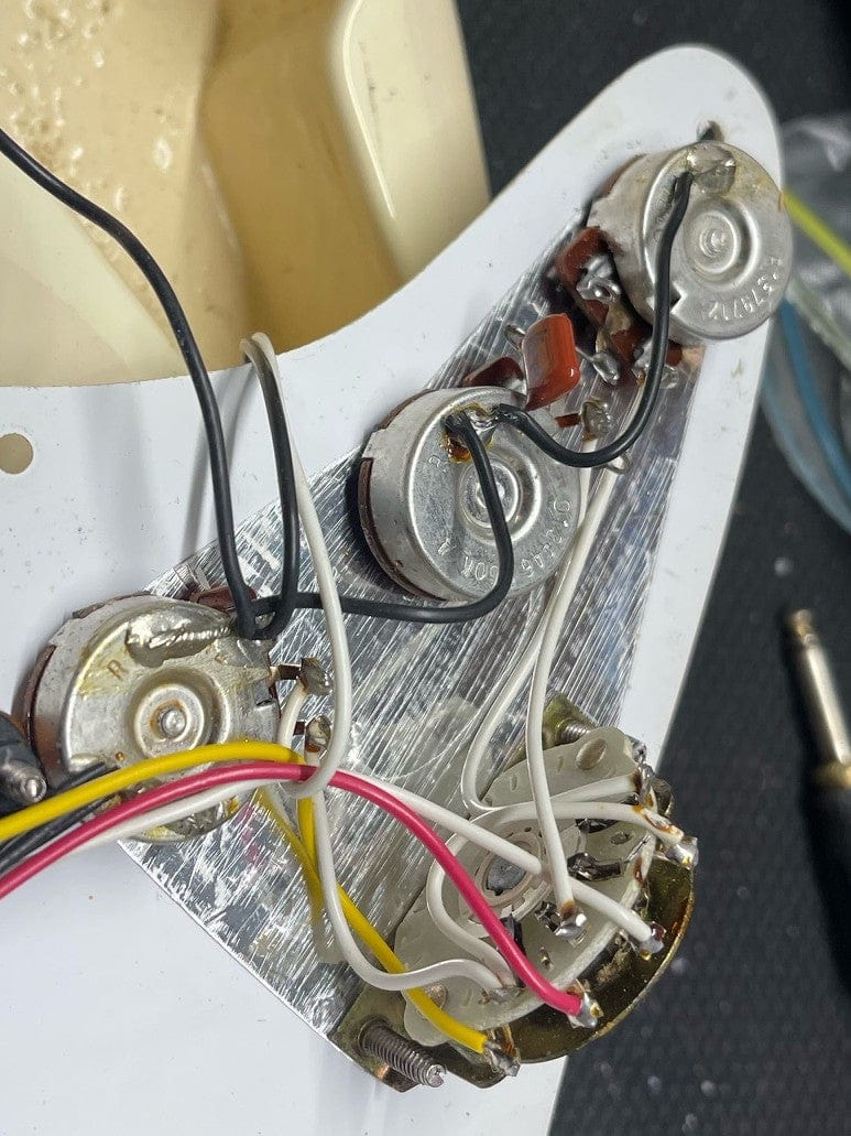 Used Fender Jimmy Vaughan switch and pots wiring