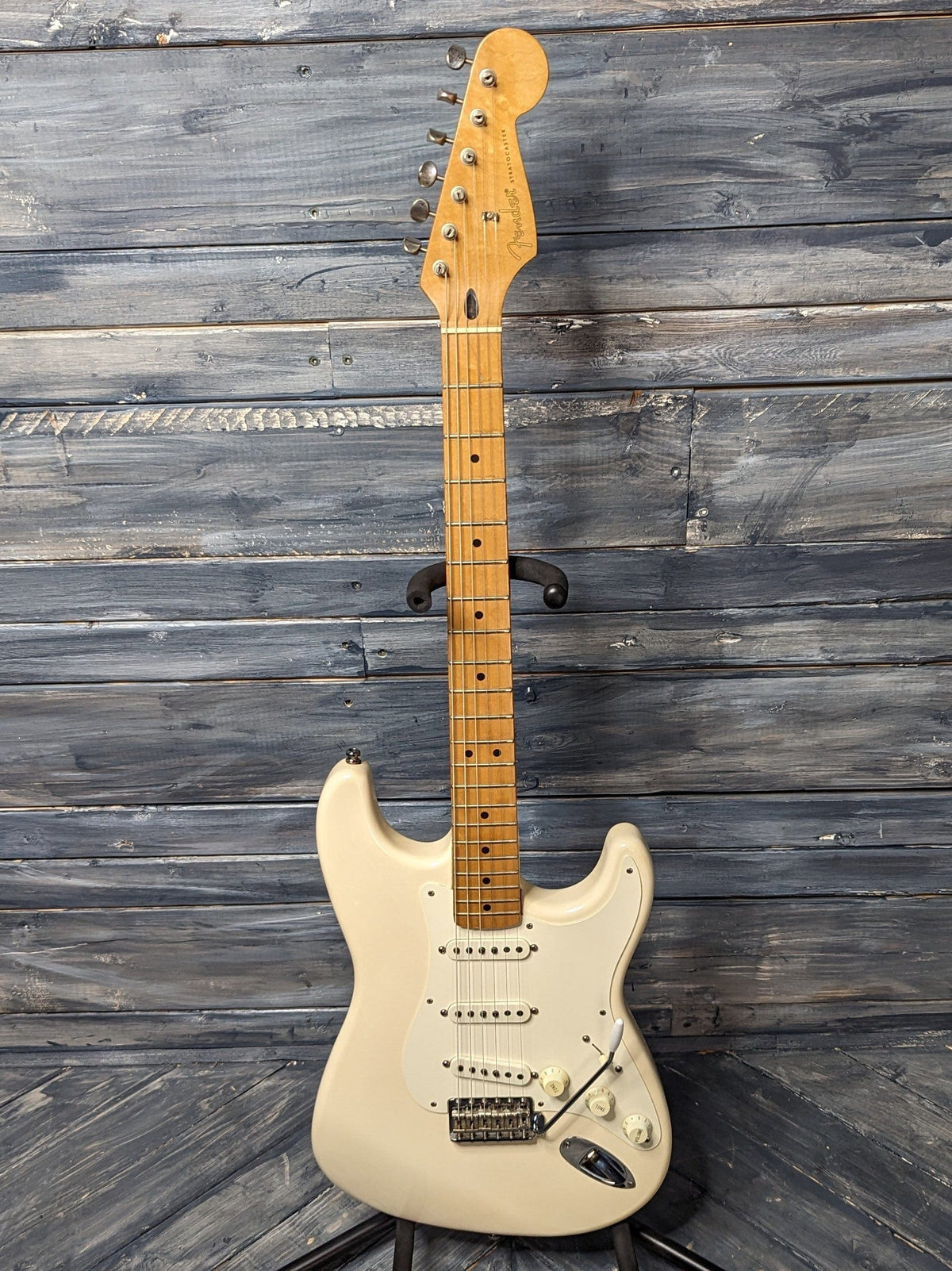 Used Fender Jimmy Vaughan full view of the guitar