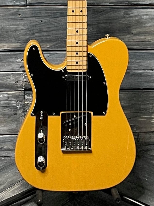 Fender Electric Guitar Used Fender Left Handed MIM Player Telecaster with Case - Butterscotch Blonde