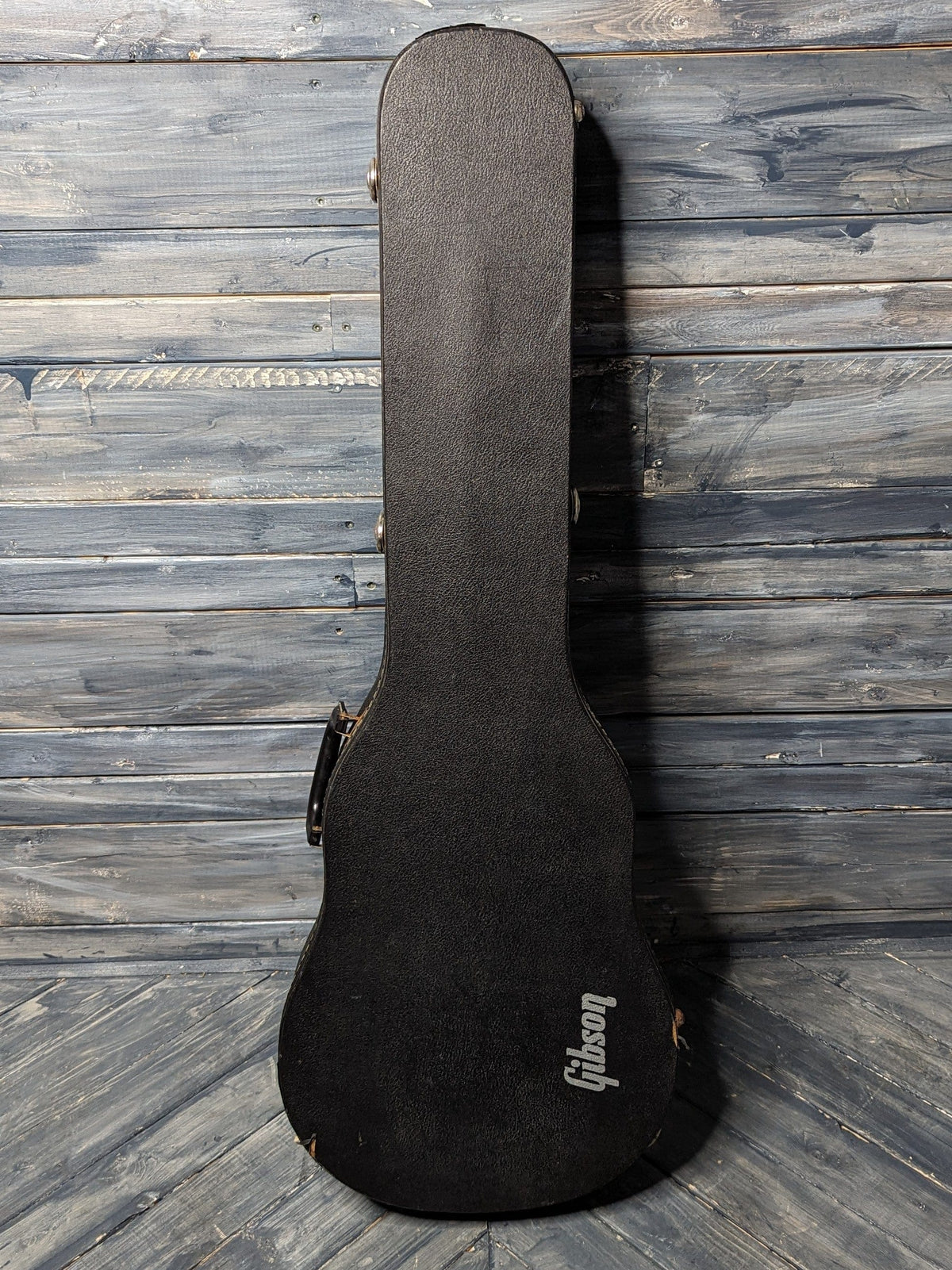 Used Gibson Hard Case front of the case