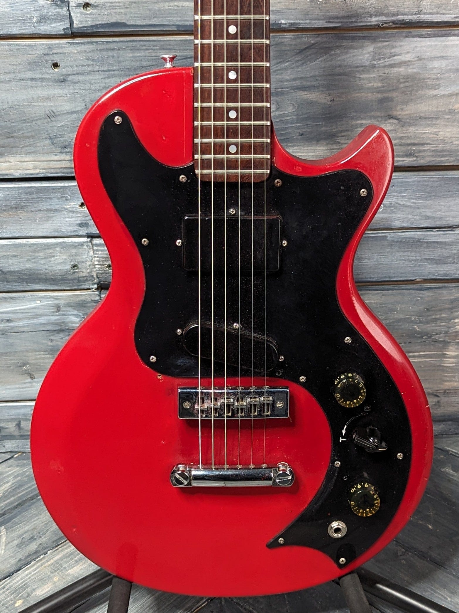 Used Gibson 1981 Marauder close up of the body