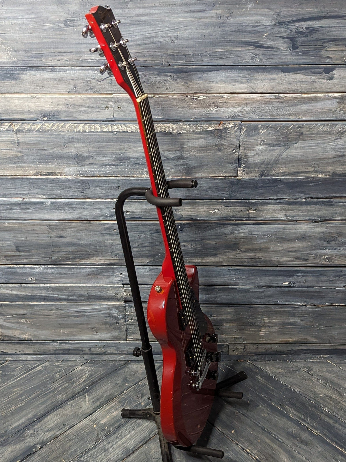 Used Gibson Invader full bass side view of the guitar