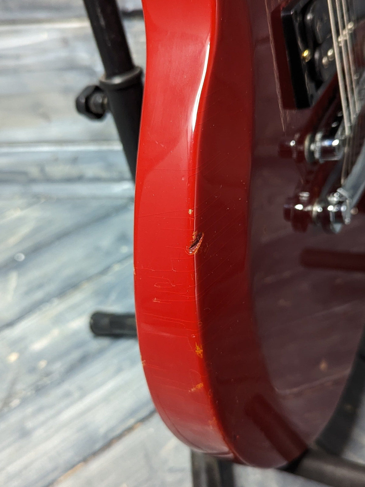 Used Gibson Invader close up of small ding in the finish