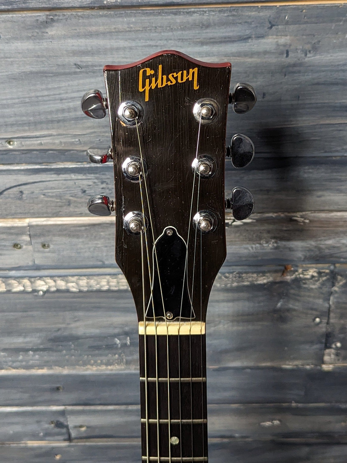 Used Gibson Invader front of the headstock