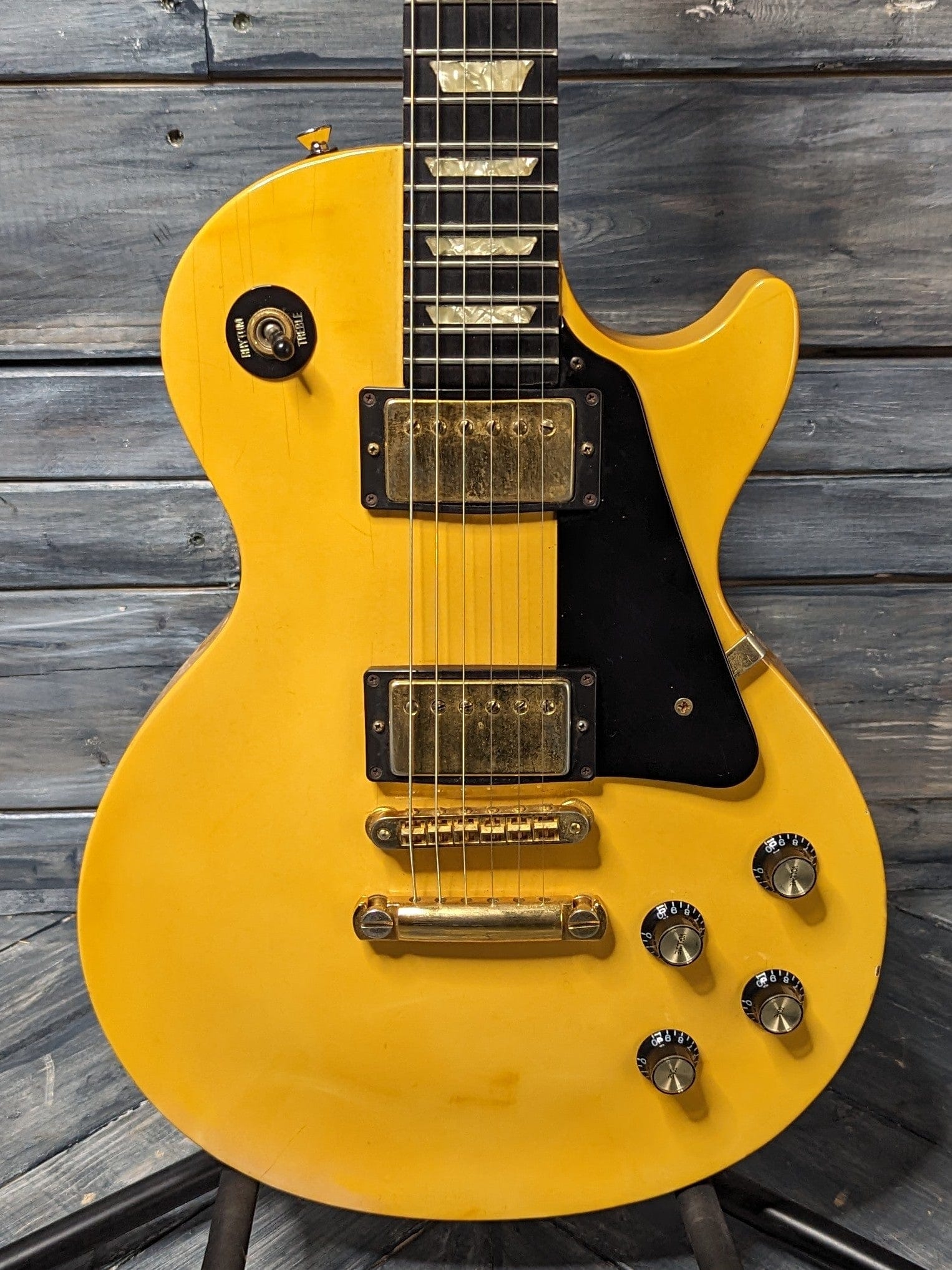 Used Gibson Les Paul Studio close up of the body
